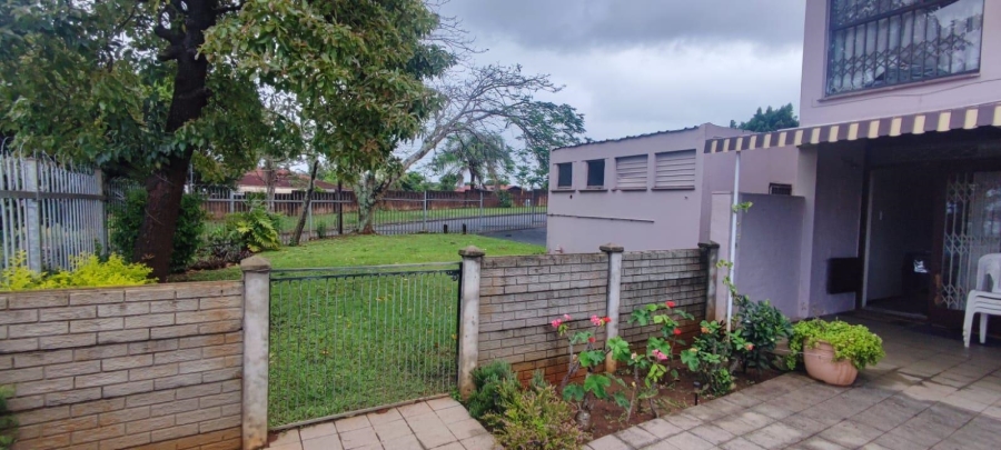 2 Bedroom Property for Sale in Woodhaven KwaZulu-Natal