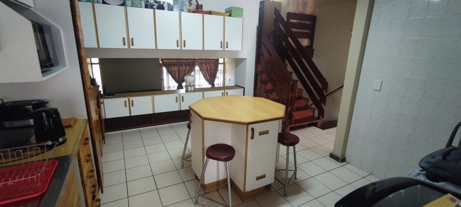 2 Bedroom Property for Sale in Woodhaven KwaZulu-Natal