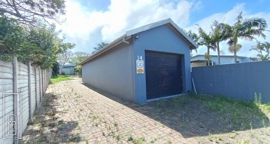 5 Bedroom Property for Sale in Southport KwaZulu-Natal