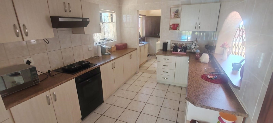 4 Bedroom Property for Sale in Margate KwaZulu-Natal