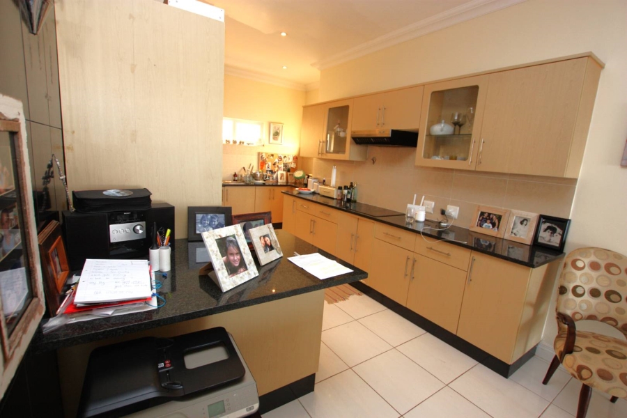 To Let 3 Bedroom Property for Rent in Umhlanga Ridge KwaZulu-Natal