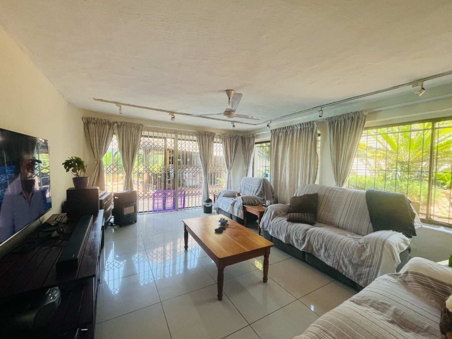 4 Bedroom Property for Sale in Umhlanga KwaZulu-Natal