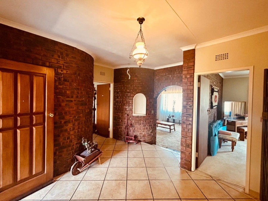 4 Bedroom Property for Sale in Vryheid KwaZulu-Natal