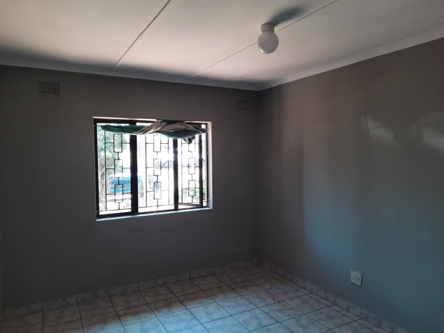 To Let 3 Bedroom Property for Rent in Brackenham KwaZulu-Natal