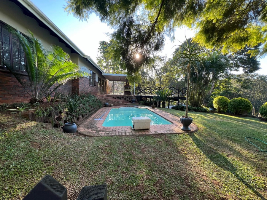 To Let 3 Bedroom Property for Rent in Kloof KwaZulu-Natal