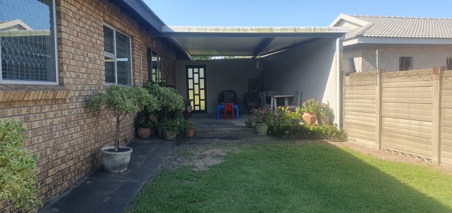 3 Bedroom Property for Sale in Birdswood KwaZulu-Natal