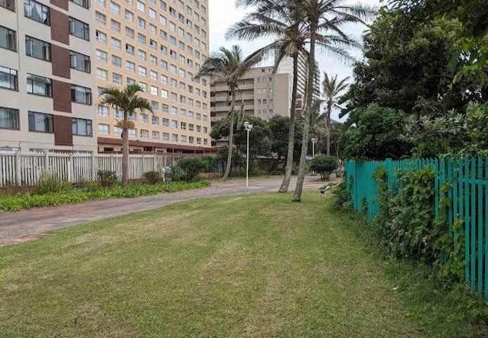 To Let 2 Bedroom Property for Rent in Amanzimtoti KwaZulu-Natal