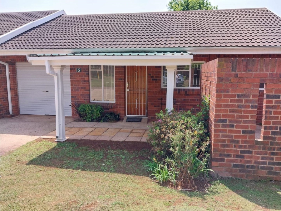 1 Bedroom Property for Sale in Amberglen KwaZulu-Natal