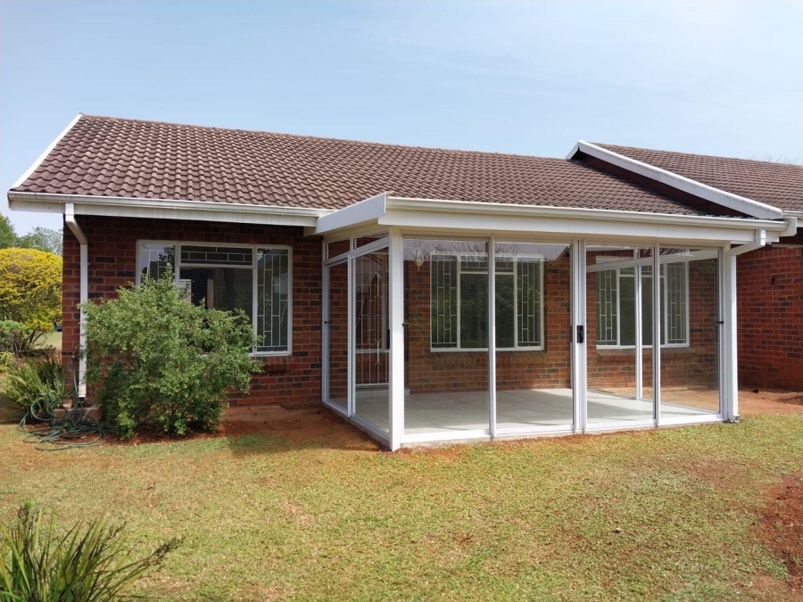 1 Bedroom Property for Sale in Amberglen KwaZulu-Natal