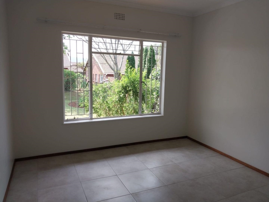 1 Bedroom Property for Sale in Amberglen KwaZulu-Natal