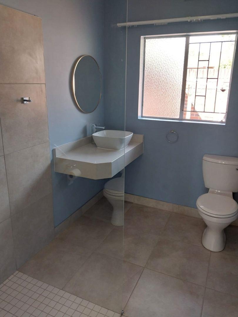 1 Bedroom Property for Sale in Amberglen KwaZulu-Natal