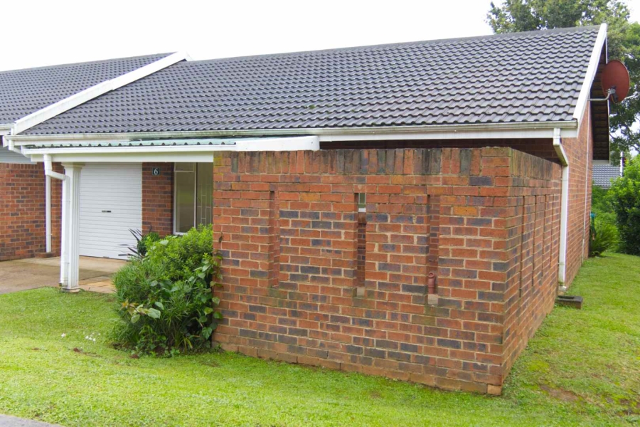 1 Bedroom Property for Sale in Amberglen KwaZulu-Natal