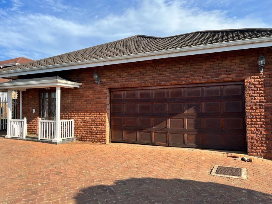 3 Bedroom Property for Sale in Howick KwaZulu-Natal