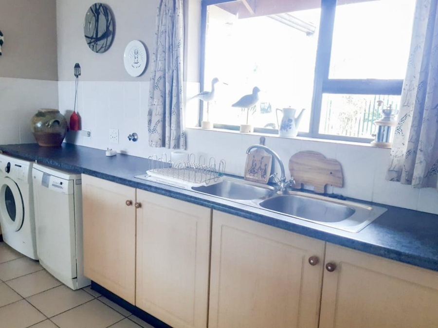 2 Bedroom Property for Sale in Kwawula Estate KwaZulu-Natal