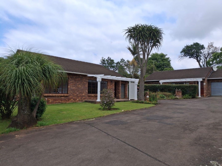 2 Bedroom Property for Sale in Howick KwaZulu-Natal