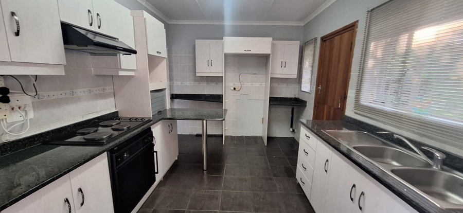 4 Bedroom Property for Sale in Clarendon KwaZulu-Natal