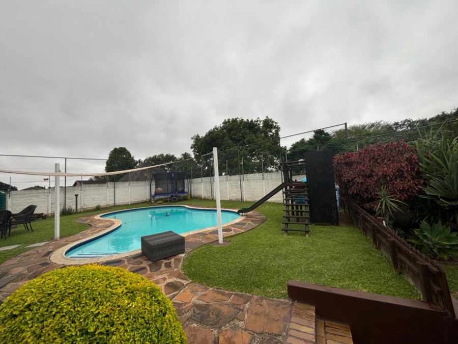 7 Bedroom Property for Sale in Farningham Ridge KwaZulu-Natal