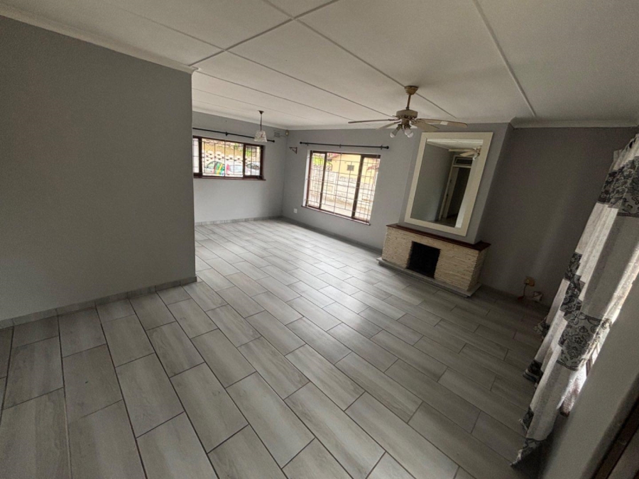 To Let 3 Bedroom Property for Rent in Moseley Park KwaZulu-Natal