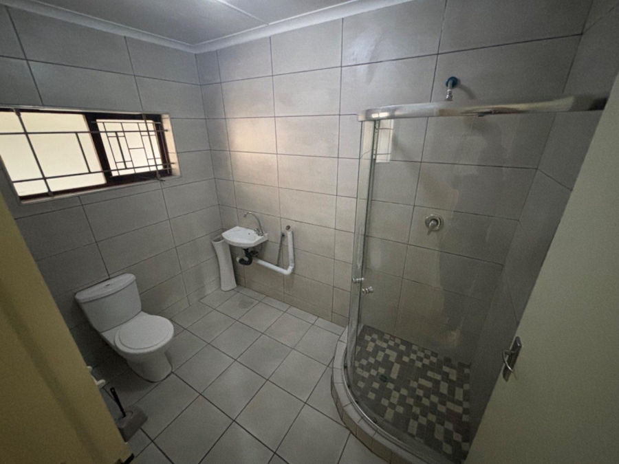 To Let 3 Bedroom Property for Rent in Moseley Park KwaZulu-Natal