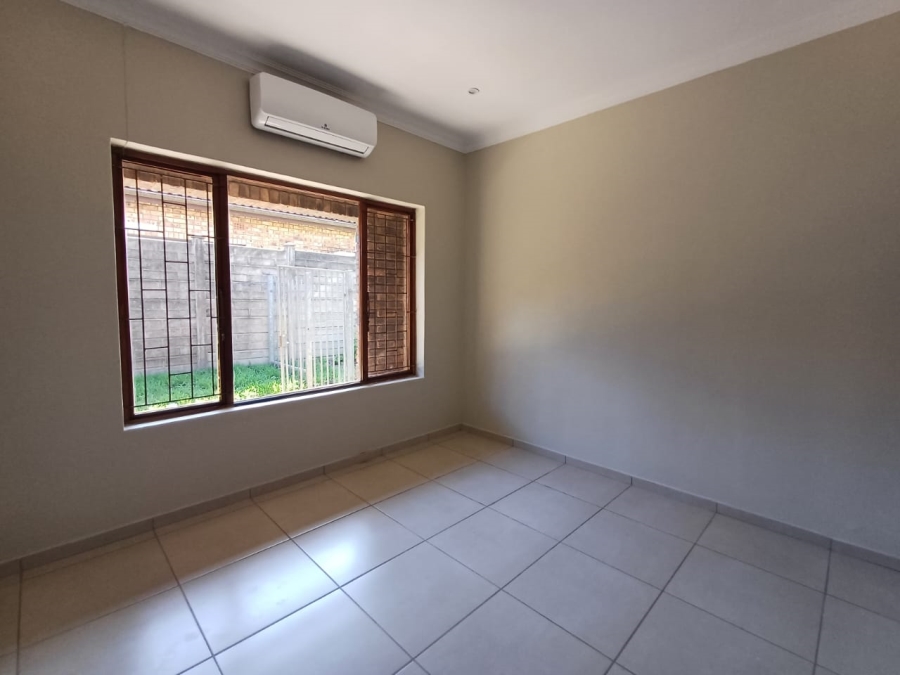 To Let 3 Bedroom Property for Rent in Meer En See KwaZulu-Natal