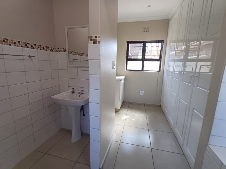 To Let 3 Bedroom Property for Rent in Meer En See KwaZulu-Natal