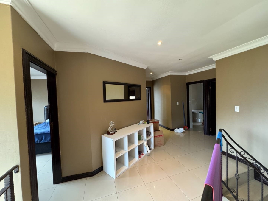 To Let 4 Bedroom Property for Rent in La Lucia KwaZulu-Natal