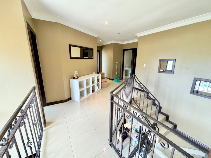 To Let 4 Bedroom Property for Rent in La Lucia KwaZulu-Natal