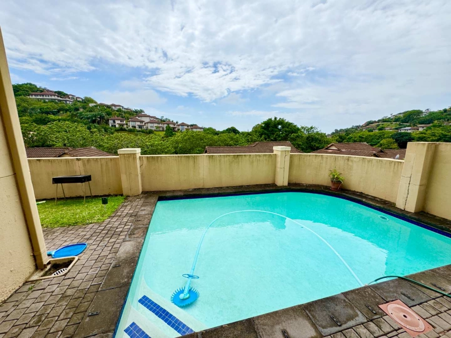 To Let 4 Bedroom Property for Rent in La Lucia KwaZulu-Natal