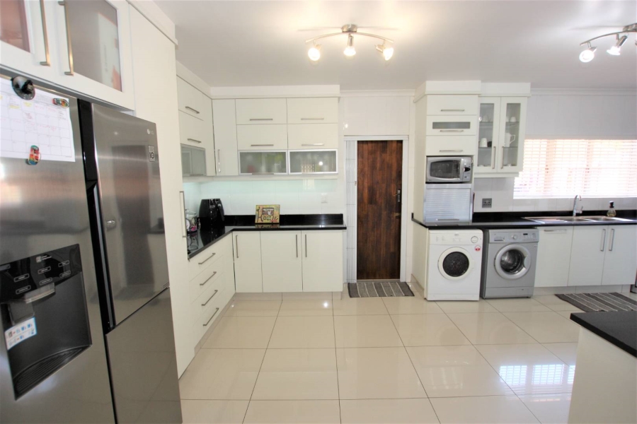 To Let 3 Bedroom Property for Rent in Prestondale KwaZulu-Natal