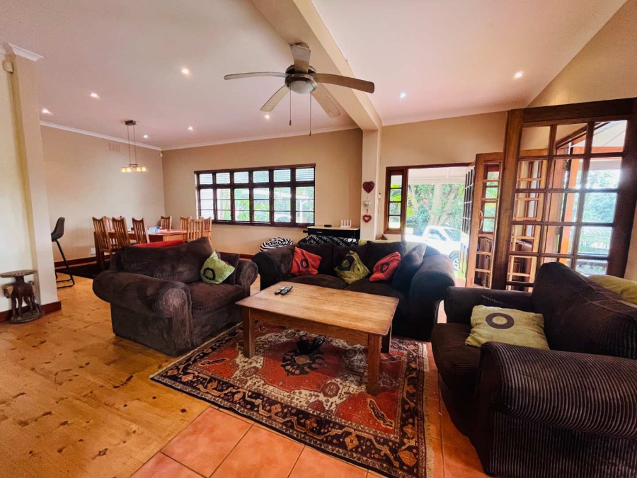 5 Bedroom Property for Sale in Durban North KwaZulu-Natal