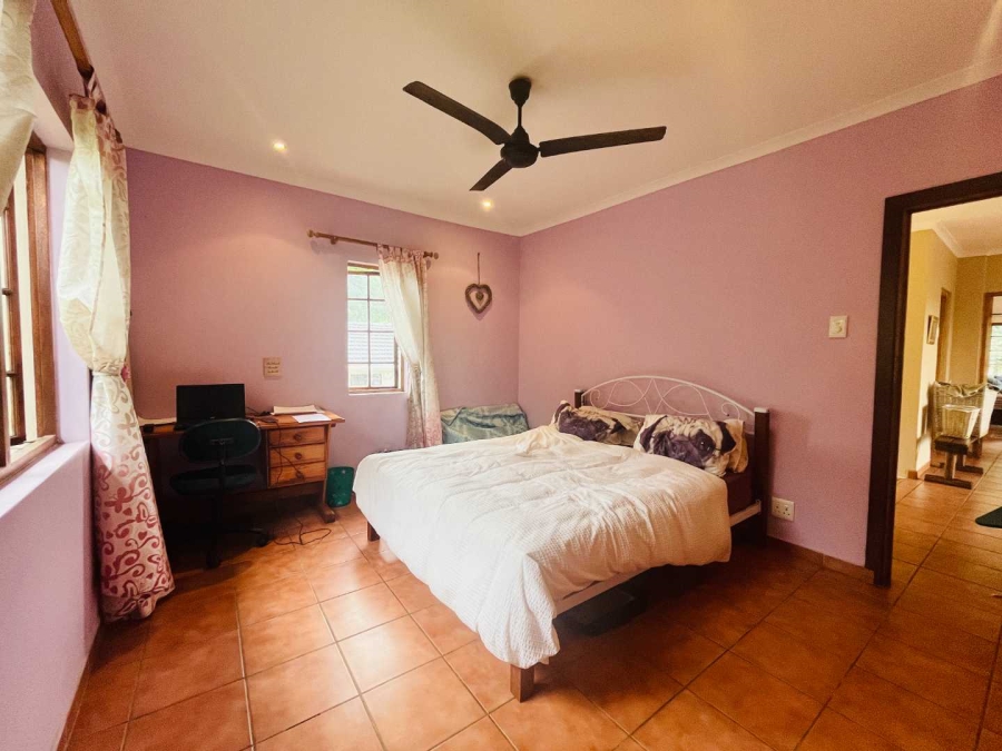 5 Bedroom Property for Sale in Durban North KwaZulu-Natal