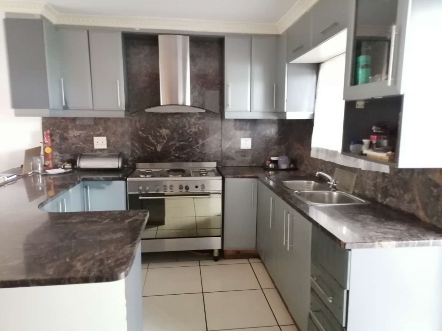 3 Bedroom Property for Sale in Newlands East KwaZulu-Natal