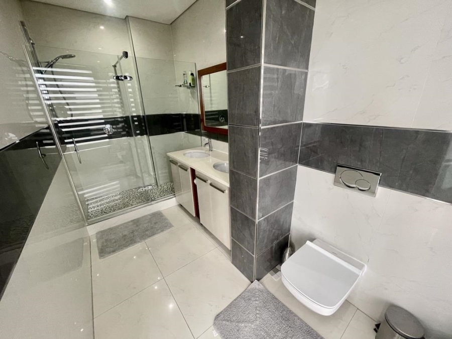 To Let 3 Bedroom Property for Rent in Umhlanga KwaZulu-Natal