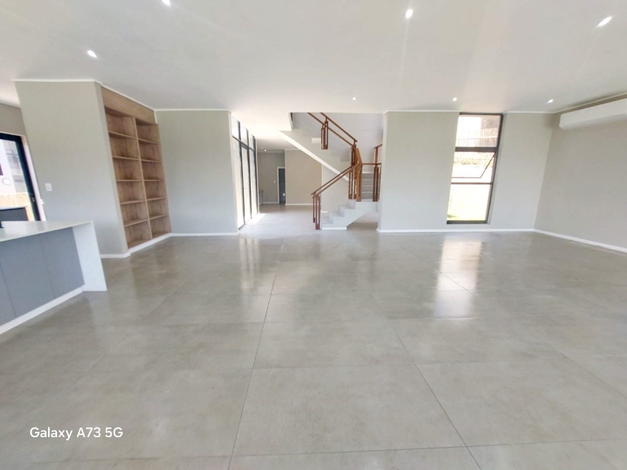 To Let 4 Bedroom Property for Rent in Palm Lakes Estate KwaZulu-Natal