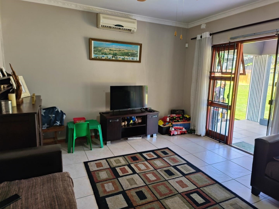 2 Bedroom Property for Sale in Pinelands KwaZulu-Natal