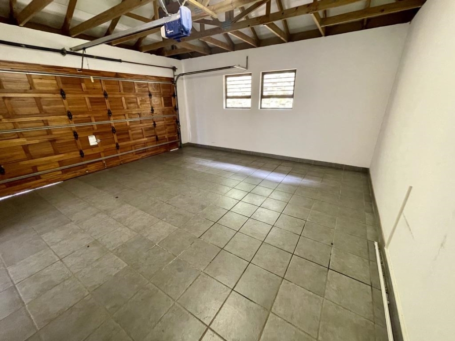 To Let 3 Bedroom Property for Rent in La Lucia KwaZulu-Natal