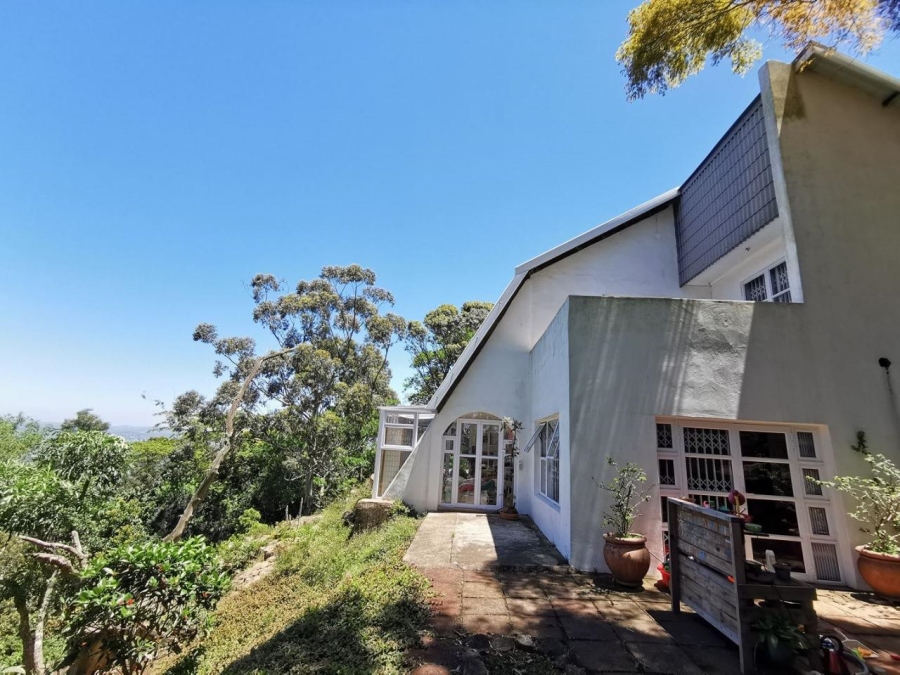 5 Bedroom Property for Sale in Monteseel KwaZulu-Natal