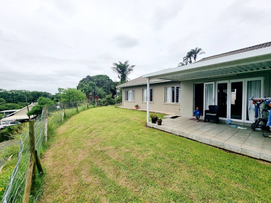 To Let 3 Bedroom Property for Rent in Kloof KwaZulu-Natal