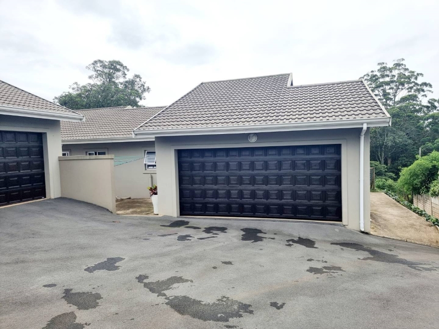 To Let 3 Bedroom Property for Rent in Kloof KwaZulu-Natal