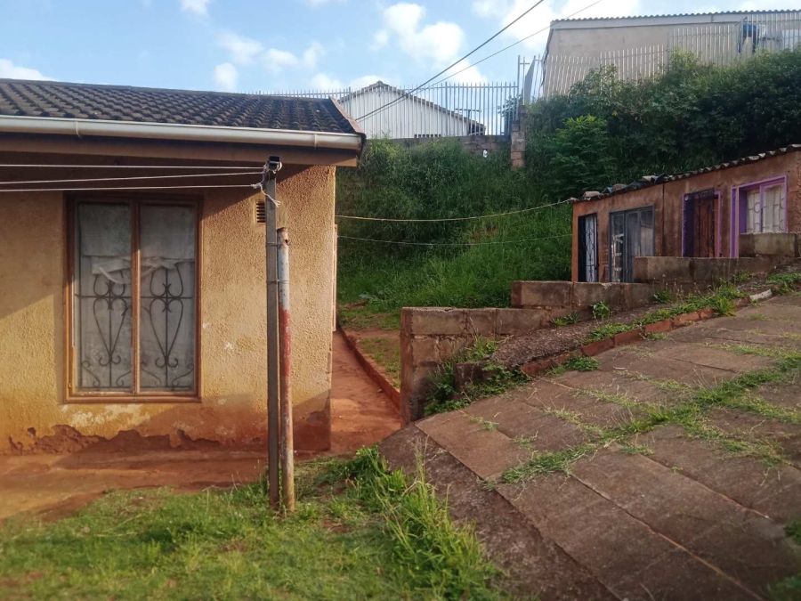 4 Bedroom Property for Sale in Lamontville KwaZulu-Natal