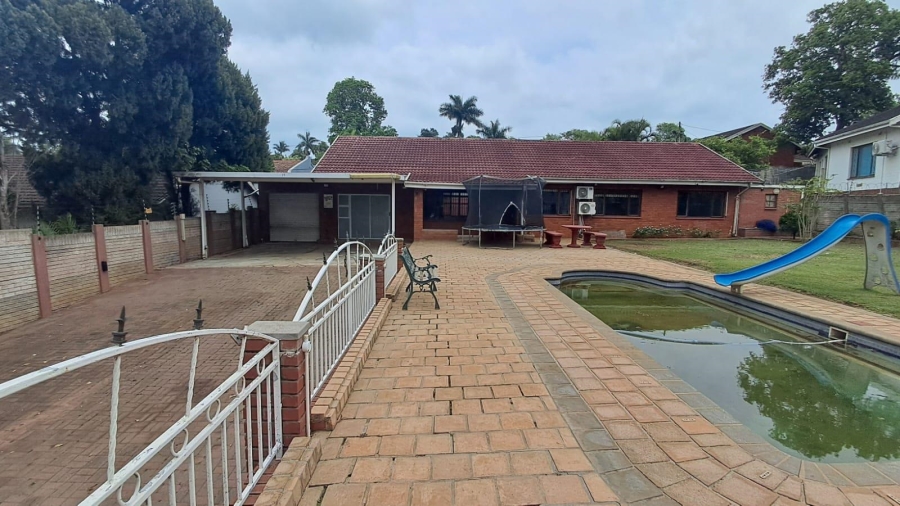 To Let 3 Bedroom Property for Rent in Richem KwaZulu-Natal