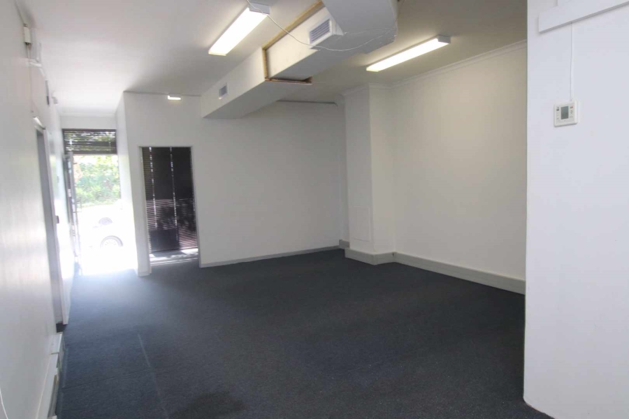 To Let commercial Property for Rent in Umhlanga Ridge KwaZulu-Natal