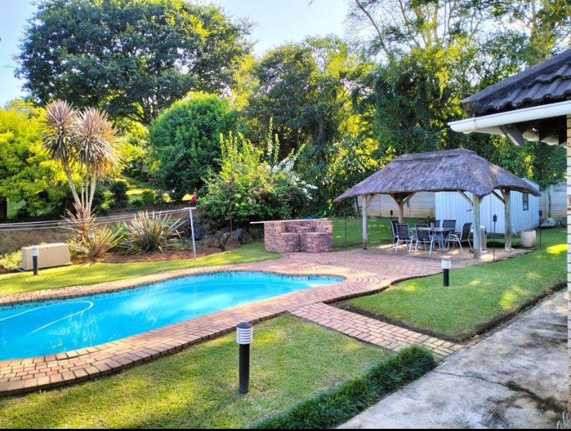 4 Bedroom Property for Sale in Chase Valley Heights KwaZulu-Natal