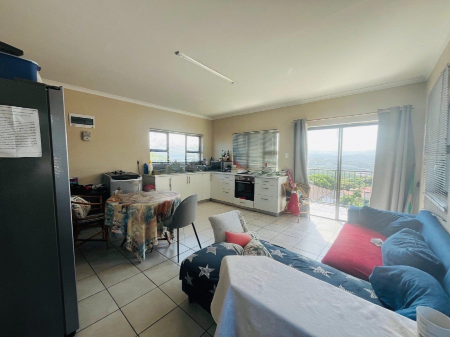 To Let 2 Bedroom Property for Rent in Durban North KwaZulu-Natal