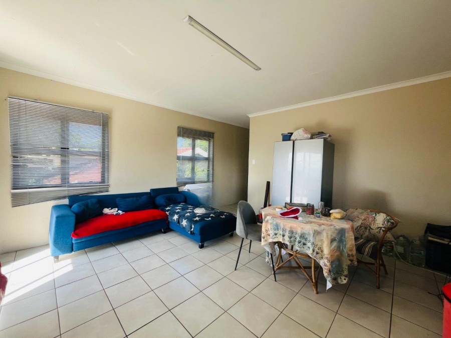 To Let 2 Bedroom Property for Rent in Durban North KwaZulu-Natal