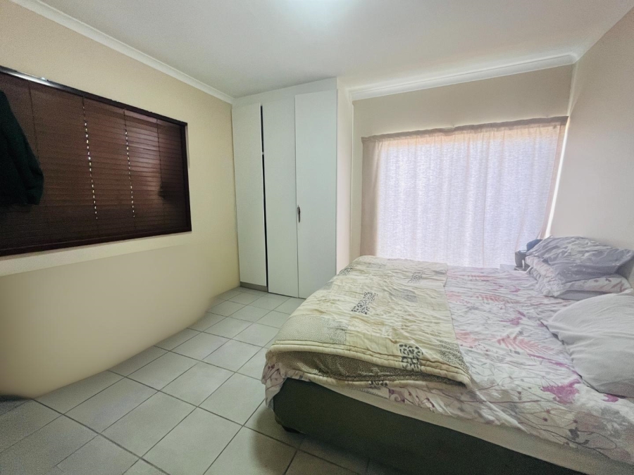 To Let 2 Bedroom Property for Rent in Durban North KwaZulu-Natal