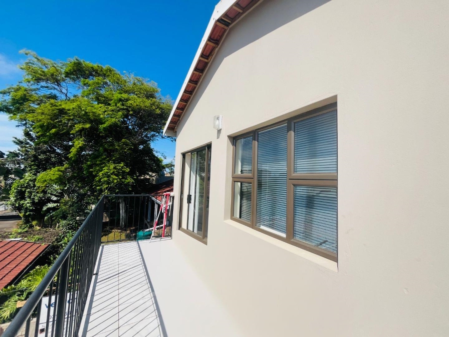 To Let 2 Bedroom Property for Rent in Durban North KwaZulu-Natal