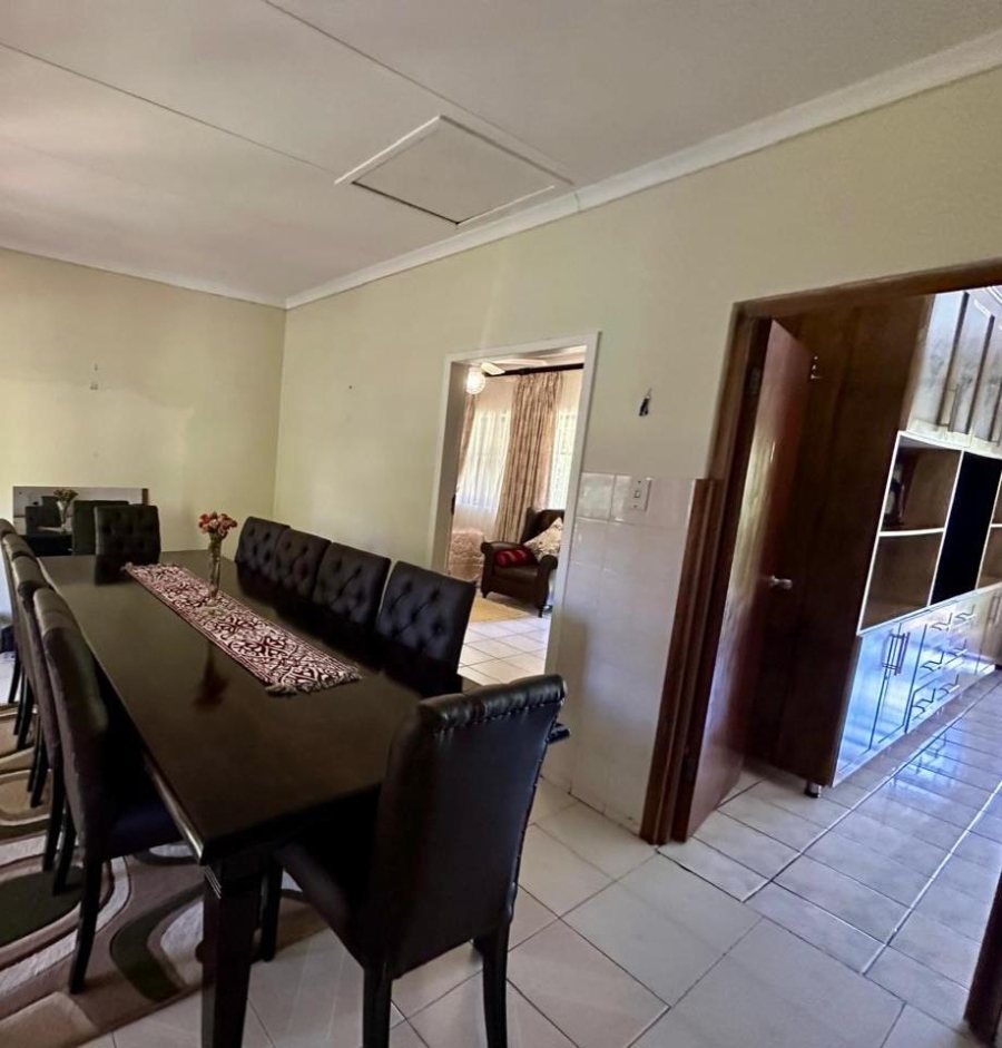 6 Bedroom Property for Sale in Blackridge KwaZulu-Natal