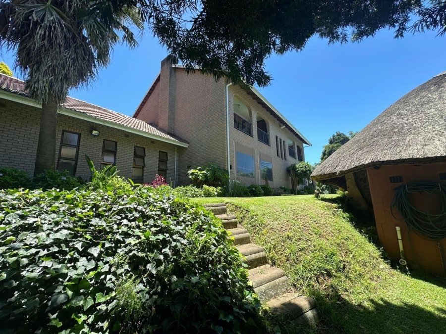 6 Bedroom Property for Sale in Blackridge KwaZulu-Natal