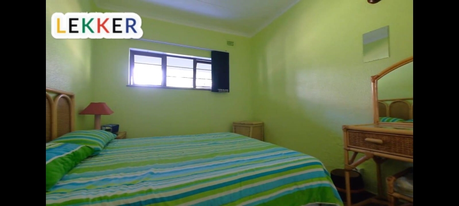 2 Bedroom Property for Sale in Winklespruit KwaZulu-Natal